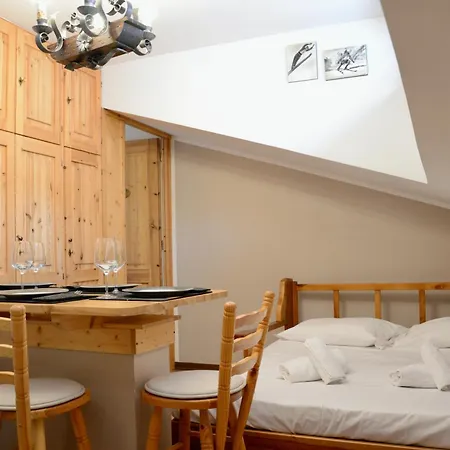 Hostdomus - Rifugio Delle Stelle In, Out, Parking