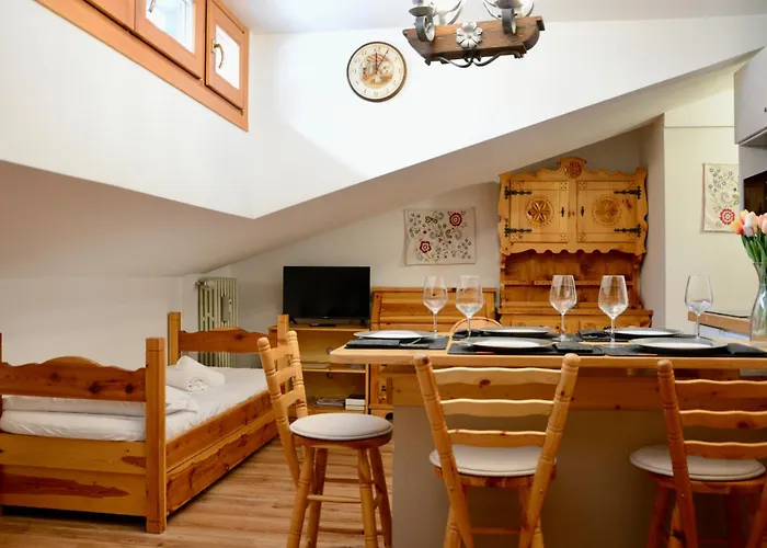 Hostdomus - Rifugio Delle Stelle In, Out, Parking